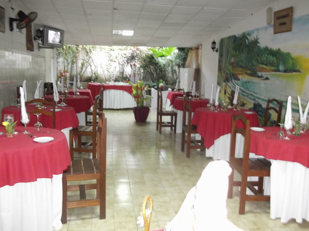 Hotel Avenida Sao Tome Ngoại thất bức ảnh